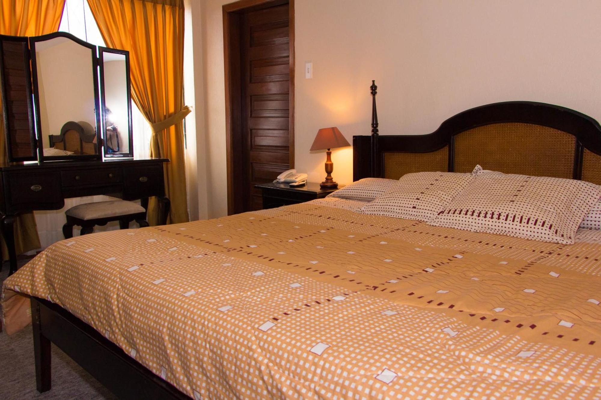 Altura Rooms & Suites Quito Rom bilde