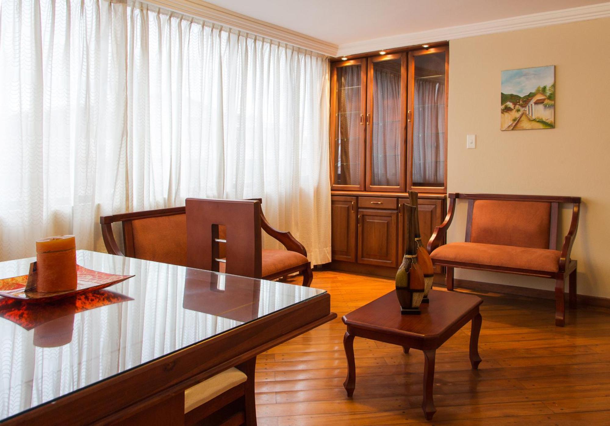 Altura Rooms & Suites Quito Rom bilde