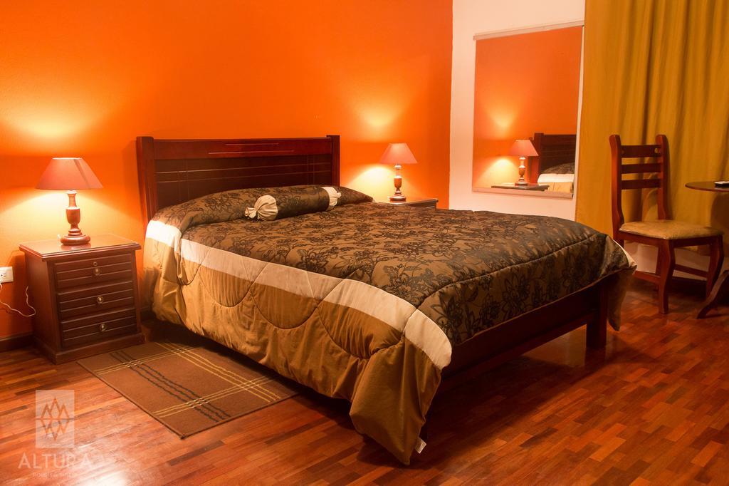 Altura Rooms & Suites Quito Rom bilde